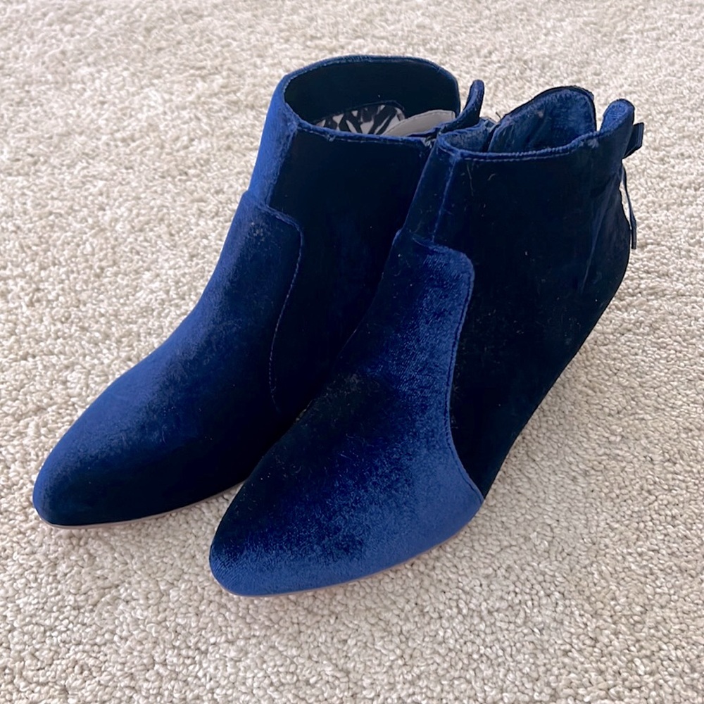 Restricted - Velvet Navy Blue Booties
